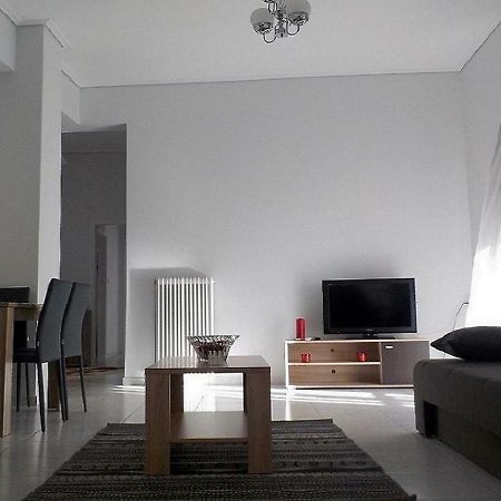 *Oi.Ko House* City Apartments Kato Achaia Eksteriør billede
