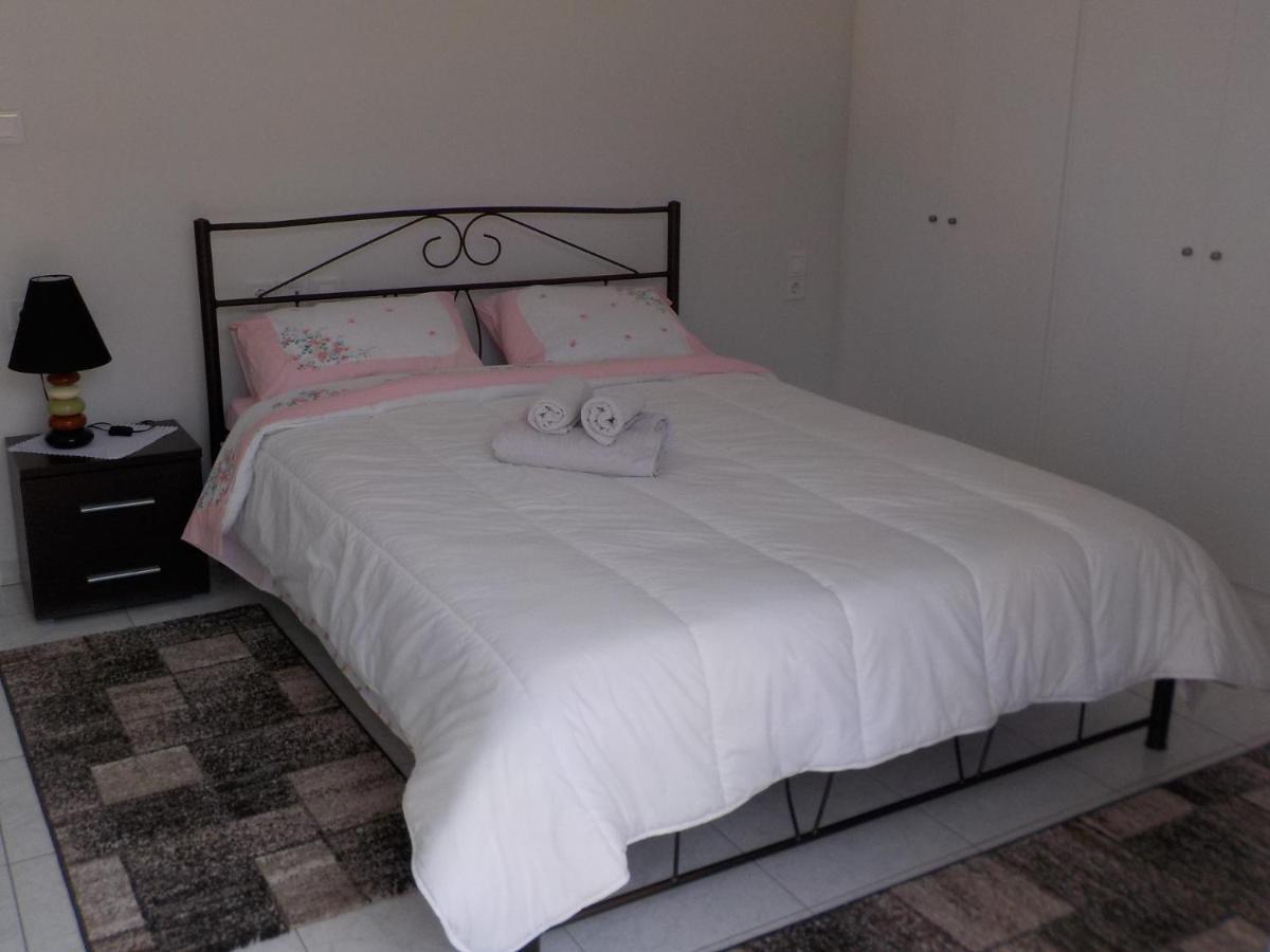 *Oi.Ko House* City Apartments Kato Achaia Eksteriør billede